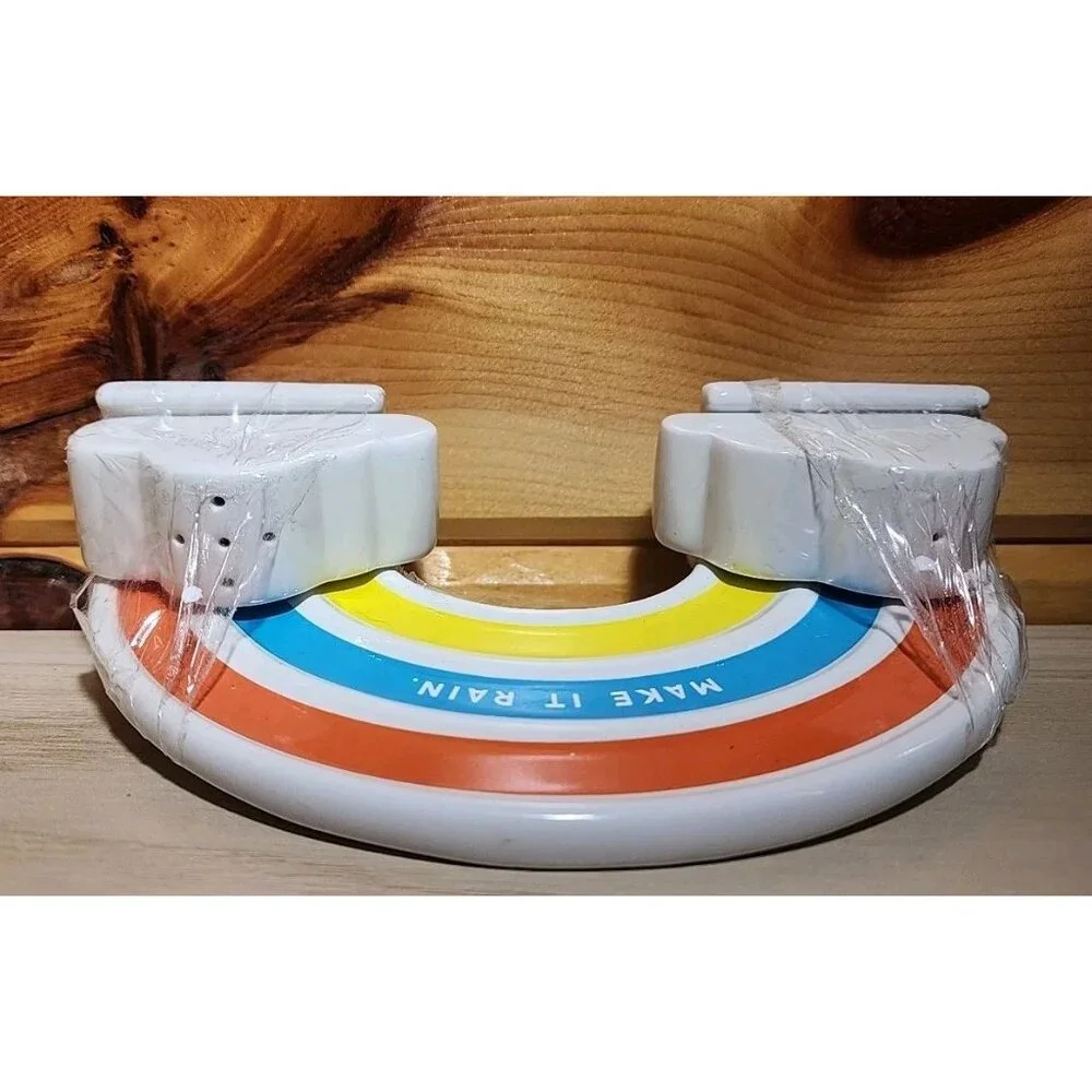 Rainbow Stand Cloud Salt And Pepper Shakers Make It Rain Easy,Tiger